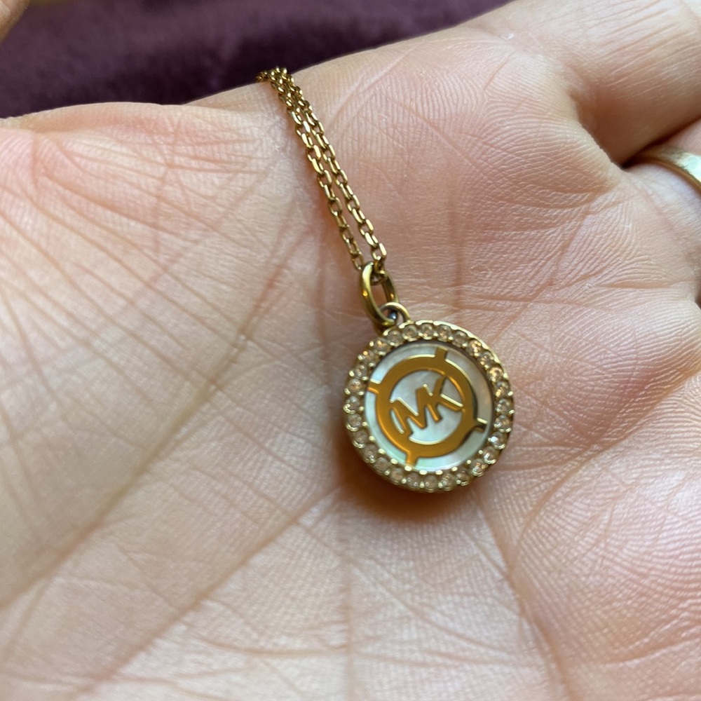 Michel Kors necklace sterling gold - Picture 3 of 8